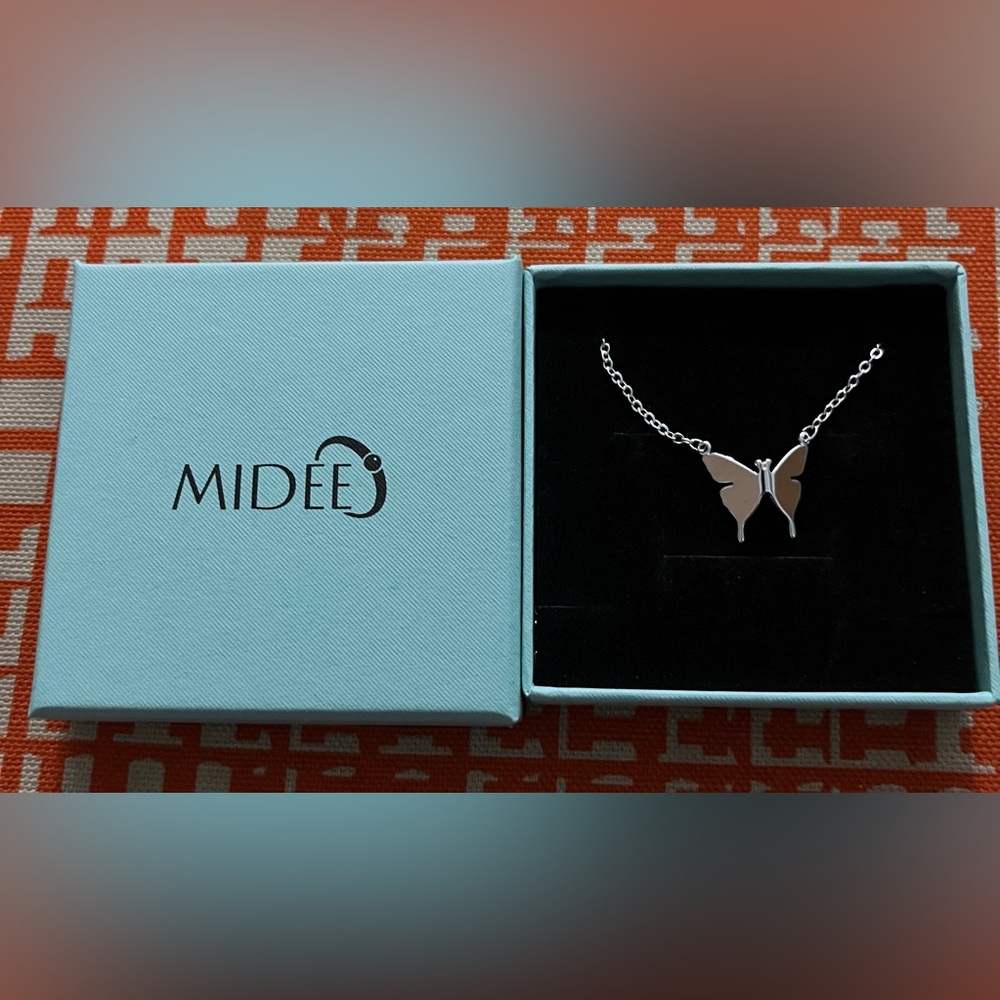 Midee Dainty Butterfly Necklace